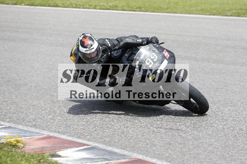 /Archiv-2024/29 12.06.2024 MOTO.CH Track Day ADR/Gruppe gelb/99